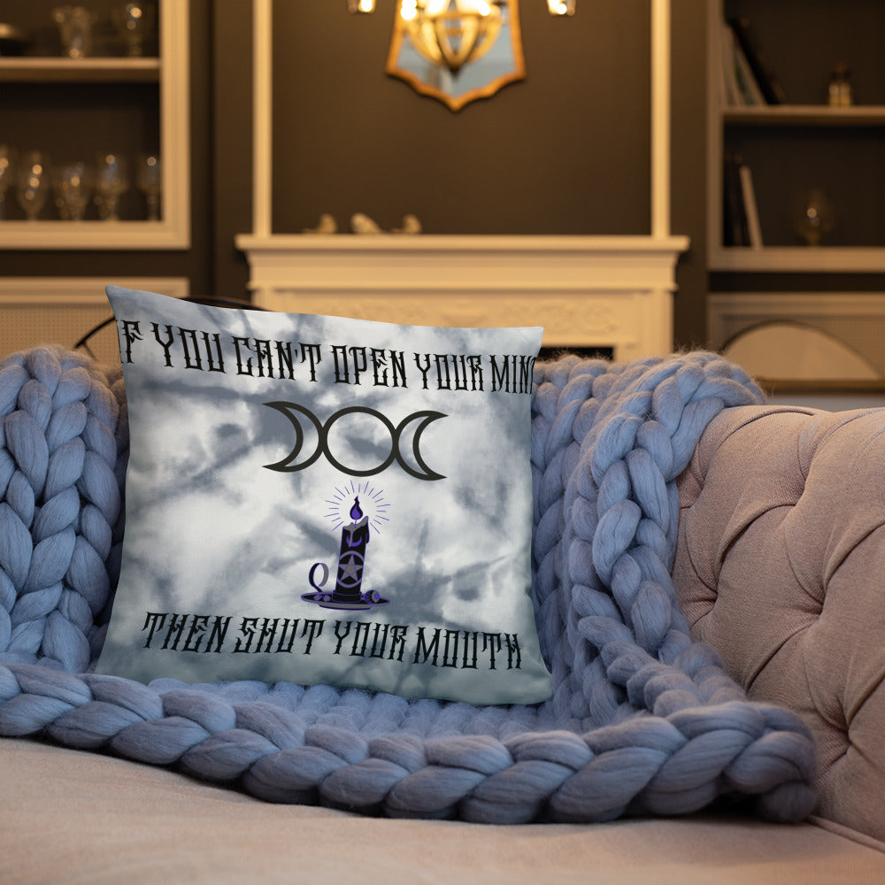 OPEN YOUR MIND- Basic Pillow
